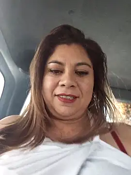 Laura-Hernandez online show from March 2026 03:19:02 PM