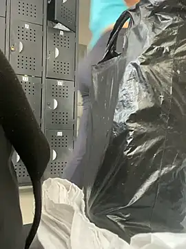 Stefyrossy online show from February 2026 02:28:01 PM