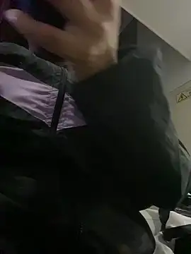 Stefyrossy online show from March 2026 11:05:01 AM