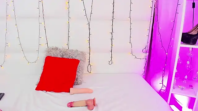 Stefyrossy online show from March 2026 03:20:01 PM