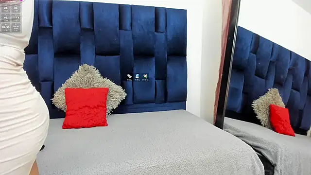 Stefyrossy online show from April 2026 01:59:02 PM