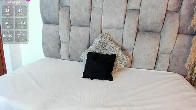 Stefyrossy online show from December 2025 02:33:01 PM