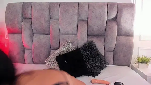 Stefyrossy online show from January 2026 02:42:01 PM