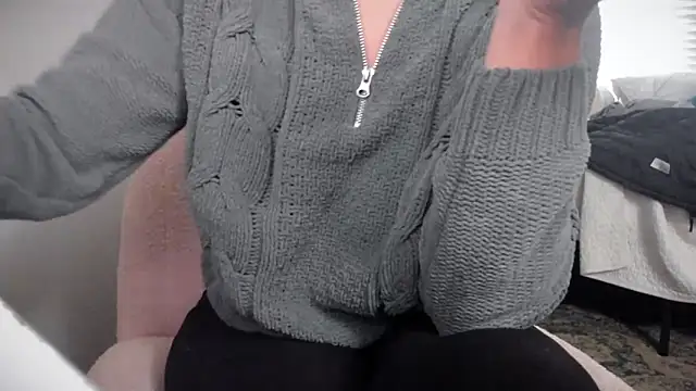 Snapshot of bigb00tyjudyyX chatting on October 2025 02:52:01 PM bigb00tyjudyyX online show from October 2025 02:52:01 PM