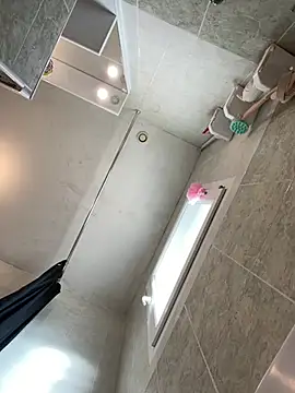 frenchboy9711 online show from March 2025 04:00:02 PM