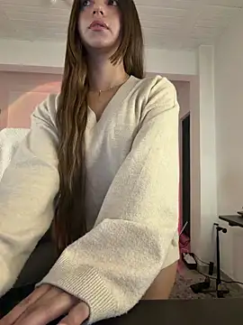 Snapshot of aly_golden_ chatting on February 2026 05:28:01 AM aly golden online show from February 2026 05:28:01 AM