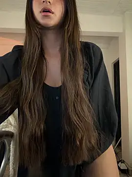 Snapshot of aly_golden_ chatting on February 2026 09:42:02 AM aly golden online show from February 2026 09:42:02 AM