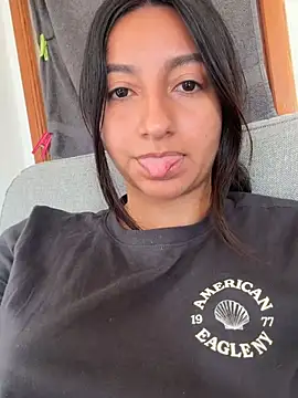 aly golden  online show from July 2026 07:14:02 AM