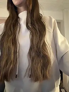 aly golden  online show from March 2026 08:49:02 PM