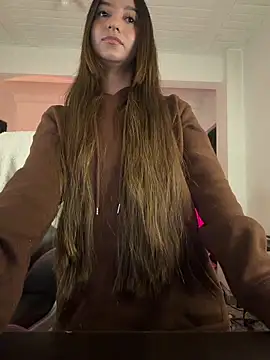 Snapshot of aly_golden_ chatting on February 2026 07:58:01 AM aly golden online show from February 2026 07:58:01 AM