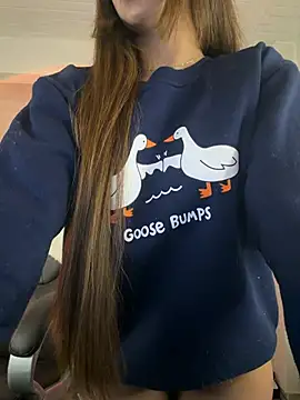 Snapshot of aly_golden_ chatting on February 2026 07:04:01 AM aly golden online show from February 2026 07:04:01 AM