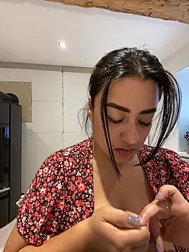 Snapshot of Alma- chatting on December 2024 10:17:02 AM Alma- online show from December 2024 10:17:02 AM