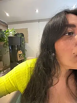 Snapshot of Alma- chatting on September 2025 10:59:01 AM Alma- online show from September 2025 10:59:01 AM