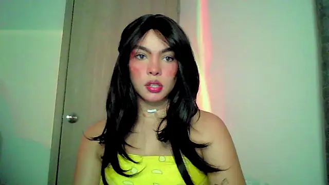 Snapshot of Kiri_Cutee chatting on September 2025 04:12:01 AM Kiri Cutee online show from September 2025 04:12:01 AM