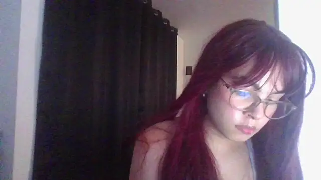 Snapshot of Kiri_Cutee chatting on February 2025 05:23:01 AM Kiri Cutee online show from February 2025 05:23:01 AM
