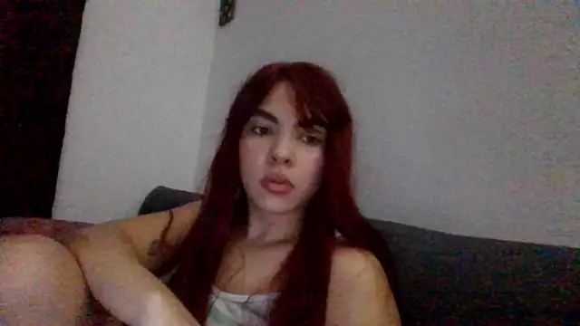 Snapshot of Kiri_Cutee chatting on January 2025 05:40:01 AM Kiri Cutee online show from January 2025 05:40:01 AM