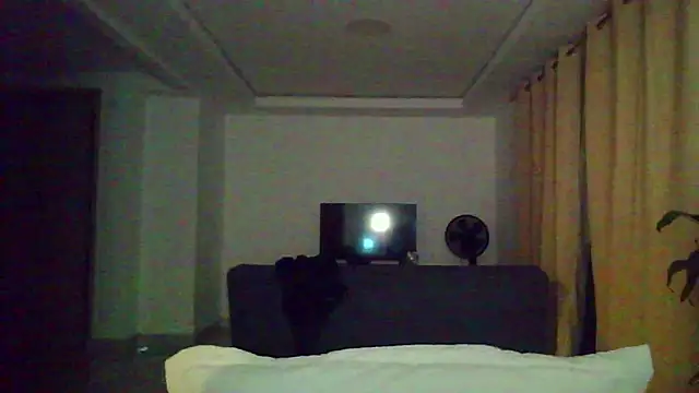 Kiri Cutee online show from November 2025 04:56:02 AM