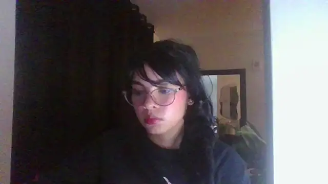 Snapshot of Kiri_Cutee chatting on February 2025 05:30:01 AM Kiri Cutee online show from February 2025 05:30:01 AM
