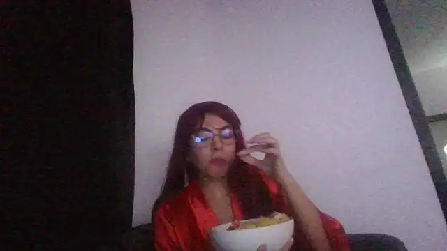 Snapshot of Kiri_Cutee chatting on February 2025 05:47:01 AM Kiri Cutee online show from February 2025 05:47:01 AM