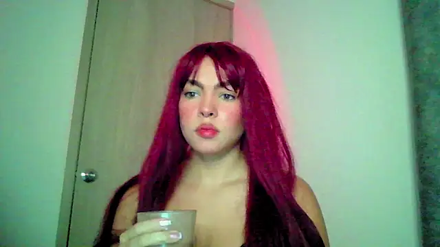 Snapshot of Kiri_Cutee chatting on September 2025 04:00:02 AM Kiri Cutee online show from September 2025 04:00:02 AM