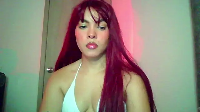 Snapshot of Kiri_Cutee chatting on October 2025 04:33:01 AM Kiri Cutee online show from October 2025 04:33:01 AM