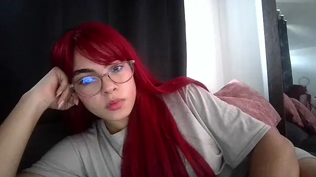 Snapshot of Kiri_Cutee chatting on March 2025 03:25:01 PM Kiri Cutee online show from March 2025 03:25:01 PM