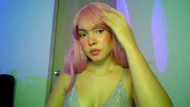 Snapshot of Kiri_Cutee chatting on September 2025 04:16:01 AM Kiri Cutee online show from September 2025 04:16:01 AM