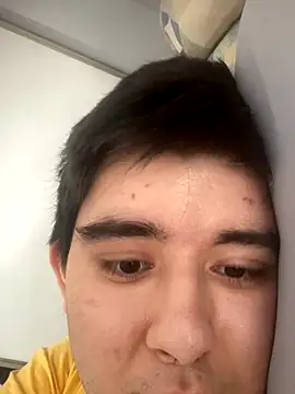 Yann 18 online show from September 2025 06:03:02 PM