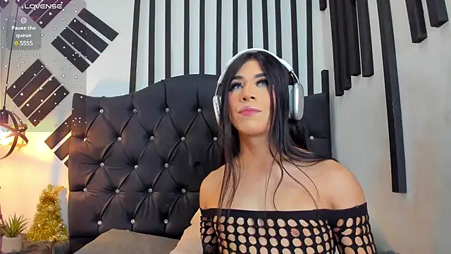 Kenia Fox online show from January 2025 03:29:02 AM