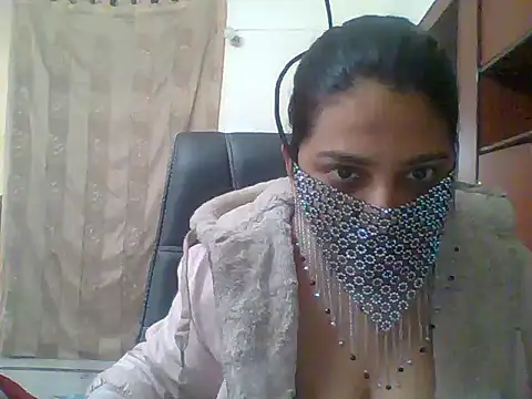 Snapshot of kamayanisingh24 chatting on January 2025 07:17:01 AM kamayanisingh24 online show from January 2025 07:17:01 AM