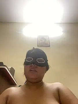 Snapshot of kamayanisingh24 chatting on March 2025 05:52:01 PM kamayanisingh24 online show from March 2025 05:52:01 PM