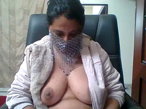 Snapshot of kamayanisingh24 chatting on December 2024 07:38:01 PM kamayanisingh24 online show from December 2024 07:38:01 PM