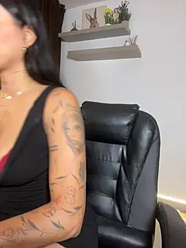 Valentina cartier online show from May 2026 01:18:02 AM