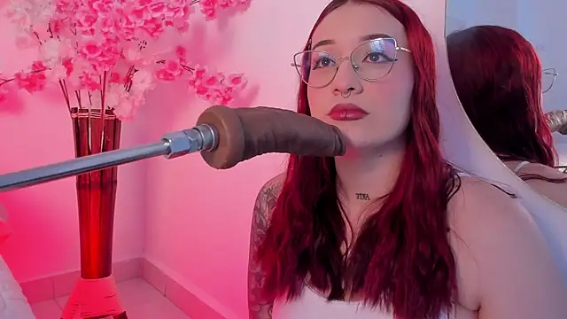 aurora sweet2 online show from November 2025 12:11:02 AM