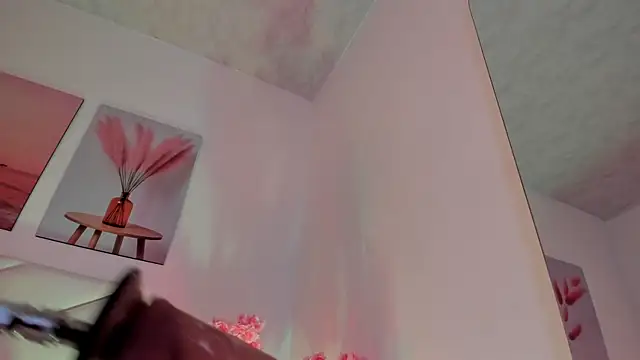 aurora sweet2 online show from November 2025 12:43:02 AM