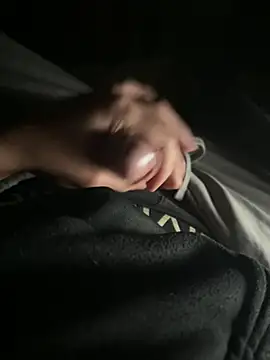 Snapshot of maiolullo chatting on November 2025 10:58:01 PM maiolullo online show from November 2025 10:58:01 PM