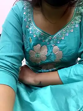 Snapshot of Ananya_34 chatting on February 2026 03:51:01 AM Ananya 34 online show from February 2026 03:51:01 AM