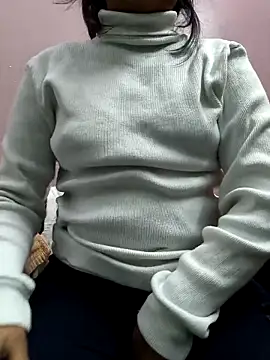 Snapshot of Ananya_34 chatting on February 2026 03:27:01 AM Ananya 34 online show from February 2026 03:27:01 AM