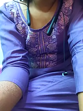 Snapshot of Ananya_34 chatting on March 2026 07:15:01 AM Ananya 34 online show from March 2026 07:15:01 AM