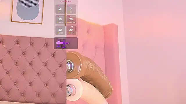 Luna monroe  online show from March 2026 05:06:01 PM