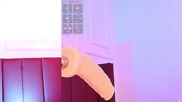 Luna monroe  online show from February 2026 04:38:01 PM