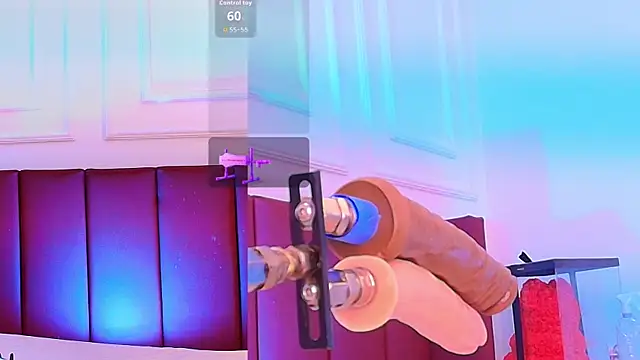 Luna monroe  online show from March 2026 04:33:02 PM