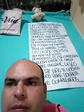 Snapshot of Camilo-31RI chatting on February 2026 01:03:01 AM Camilo-31RI online show from February 2026 01:03:01 AM