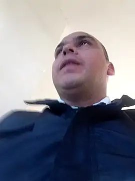 Camilo-31RI online show from July 2026 11:51:02 AM