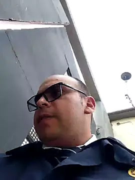 Camilo-31RI online show from April 2026 02:35:01 PM