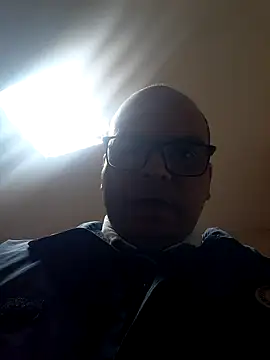 Camilo-31RI online show from June 2026 11:35:02 PM