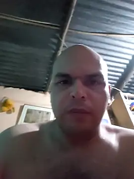 Snapshot of Camilo-31RI chatting on March 2026 12:21:01 AM Camilo-31RI online show from March 2026 12:21:01 AM