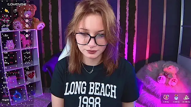 Snapshot of Eridabytrend chatting on November 2025 12:16:01 PM Eridabytrend online show from November 2025 12:16:01 PM