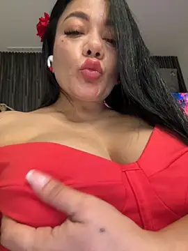 Snapshot of Abril10_ chatting on October 2025 11:53:02 AM Abril10 online show from October 2025 11:53:02 AM