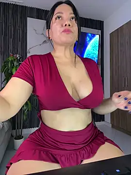 Abril10  online show from May 2026 03:59:01 PM